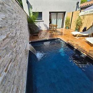  Couette-café Le Cocoon - Jacuzzi, Sauna Et Piscine Privee